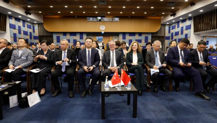 İzmir ve Qingdao Arasında Yeni İşbirliği Fırsatları
