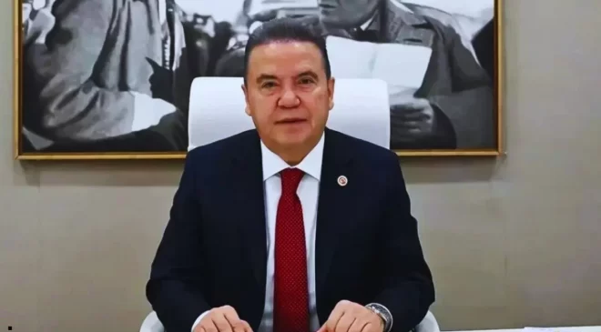 Antalya’da Muhittin Böcek’e yönelik kaset iddiası gündemi sarstı