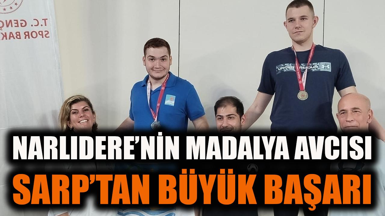 Şampiyon Yüzücü Sarp Börekçi’den Narlıdere’ye 8 Madalya!