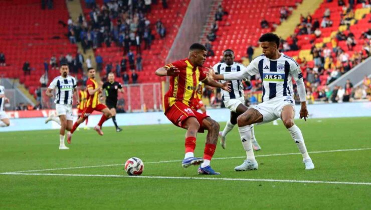 İzmir’de Gol Dolu Beraberlik: Göztepe 3-3 Kasımpaşa!
